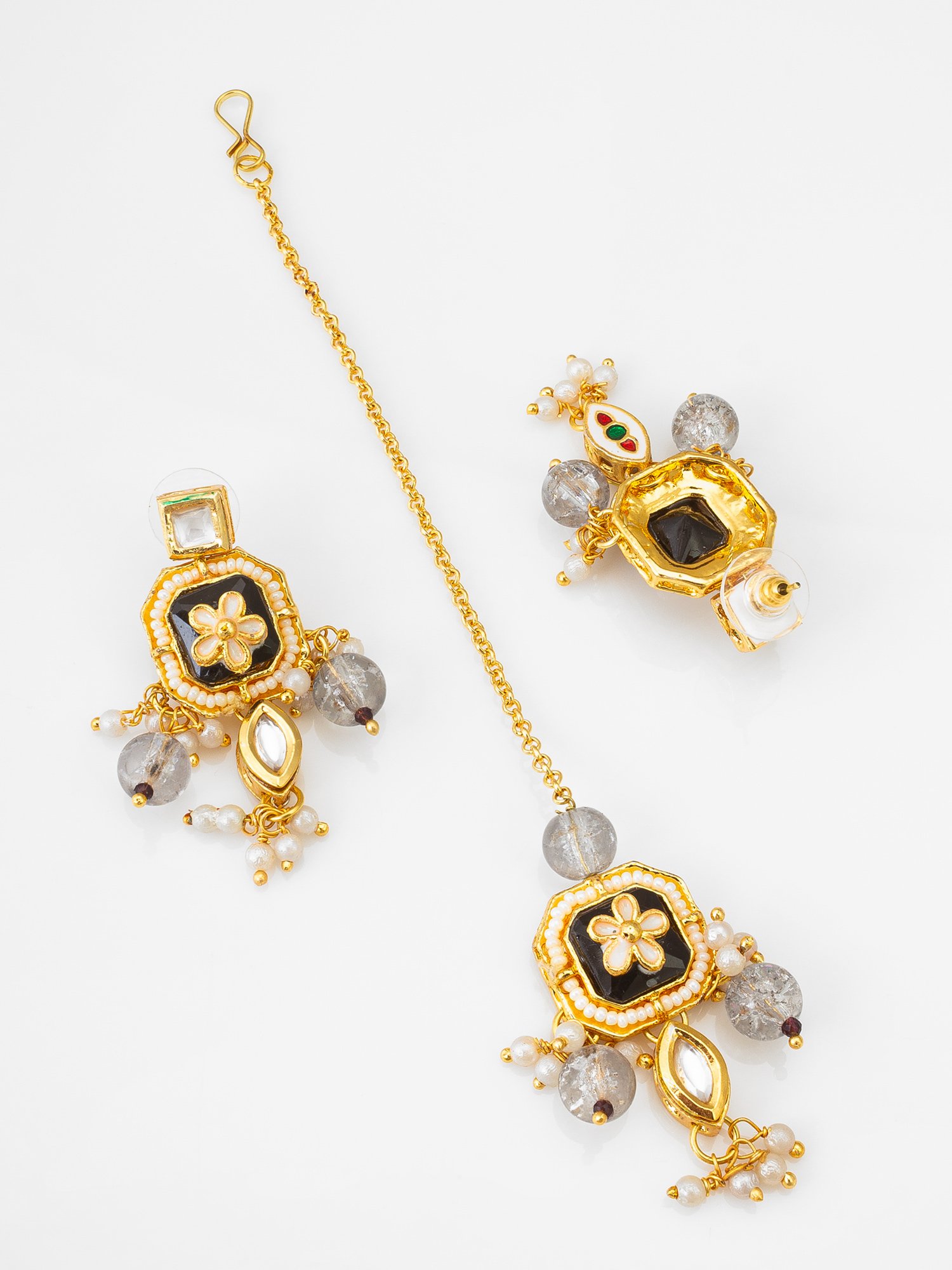 Golden Blossom Necklace Set – The Perfect Blend of Nature and Elegance